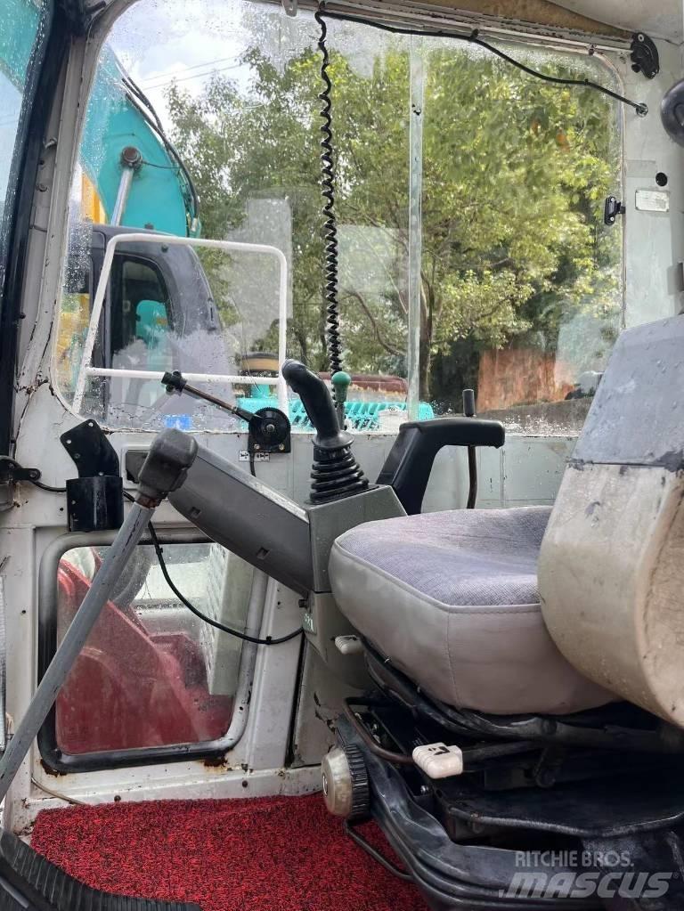 Takeuchi TB175C Bagri goseničarji