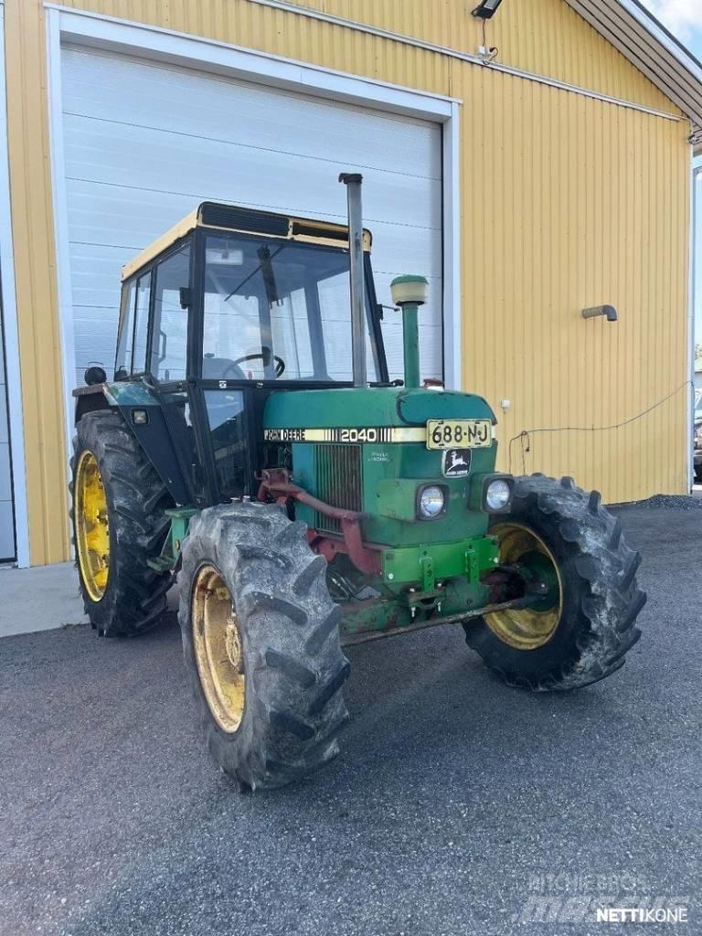 John Deere 2040 Traktorji