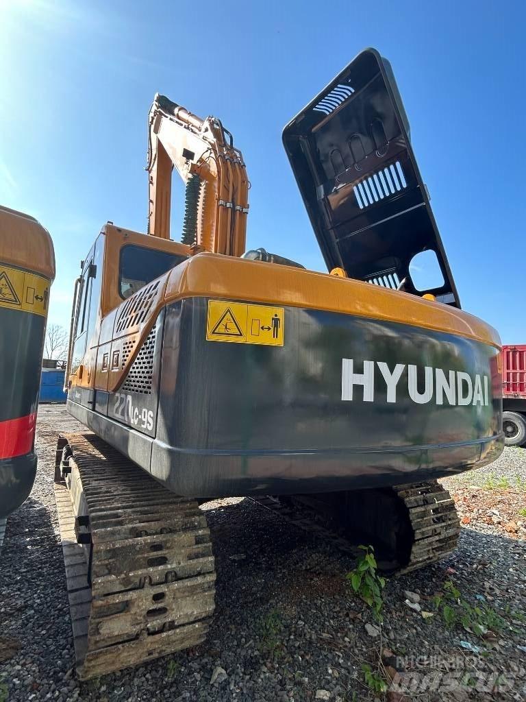 Hyundai 220LC-9S Bagri goseničarji