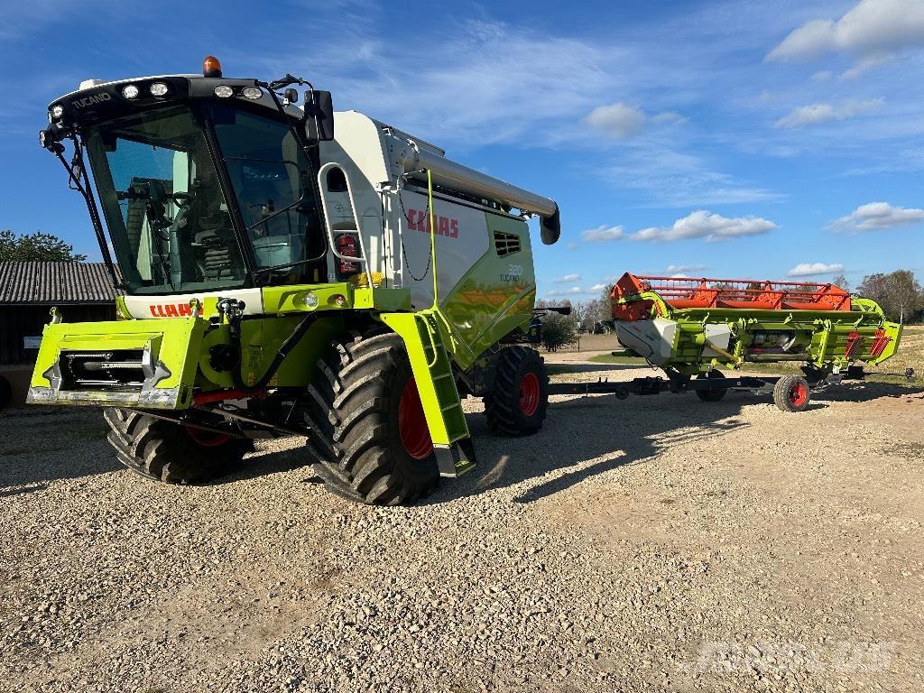 CLAAS Tucano 320 Kombajni