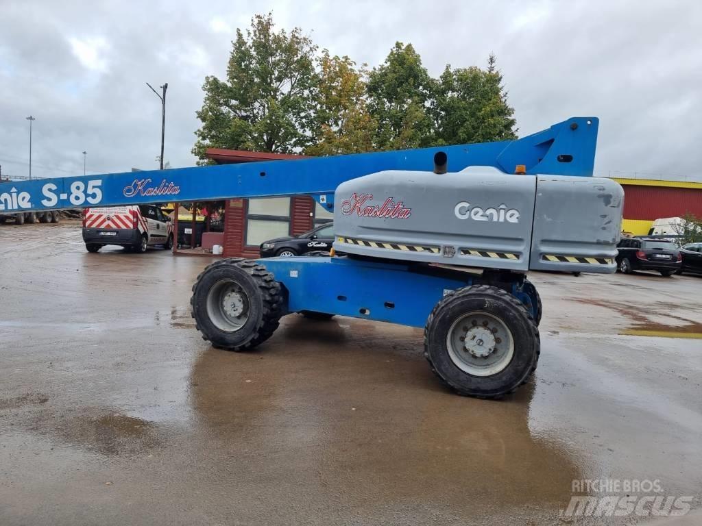 Genie S 85 4WD Teleskopske dvižne ploščadi
