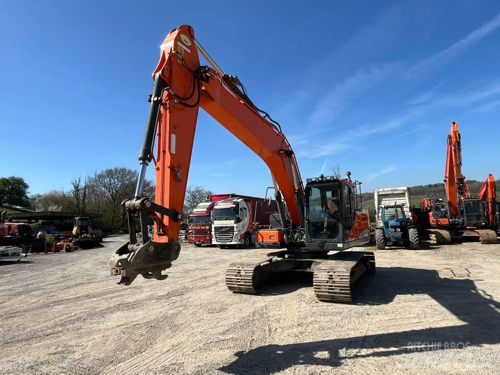 Doosan DX 225 Bagri goseničarji