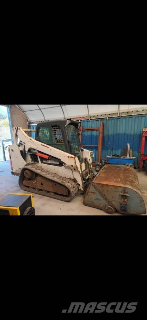 Bobcat T 590 Skid steer mini nakladalci