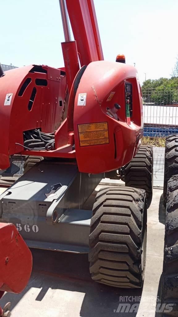 JLG 450 AJS II Zglobne dvižne ploščadi
