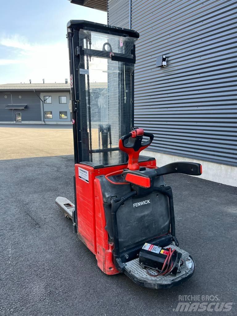 Linde L16AP Samopogonski ročni viličarji