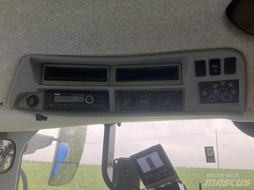 New Holland T7.225 Traktorji
