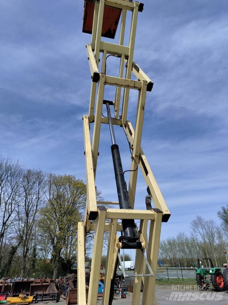 JLG 2646 E 3 Škarjaste dvižne ploščadi
