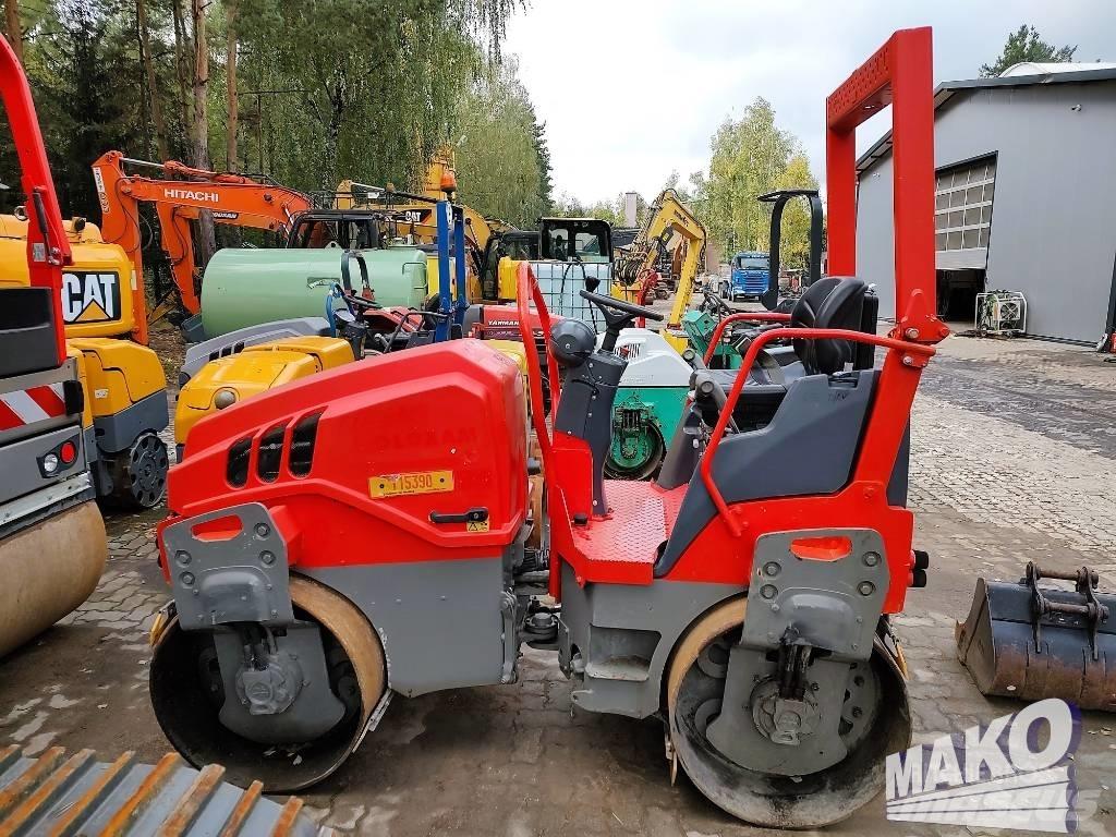 Hamm HD 12 VV Dvojni valjarji