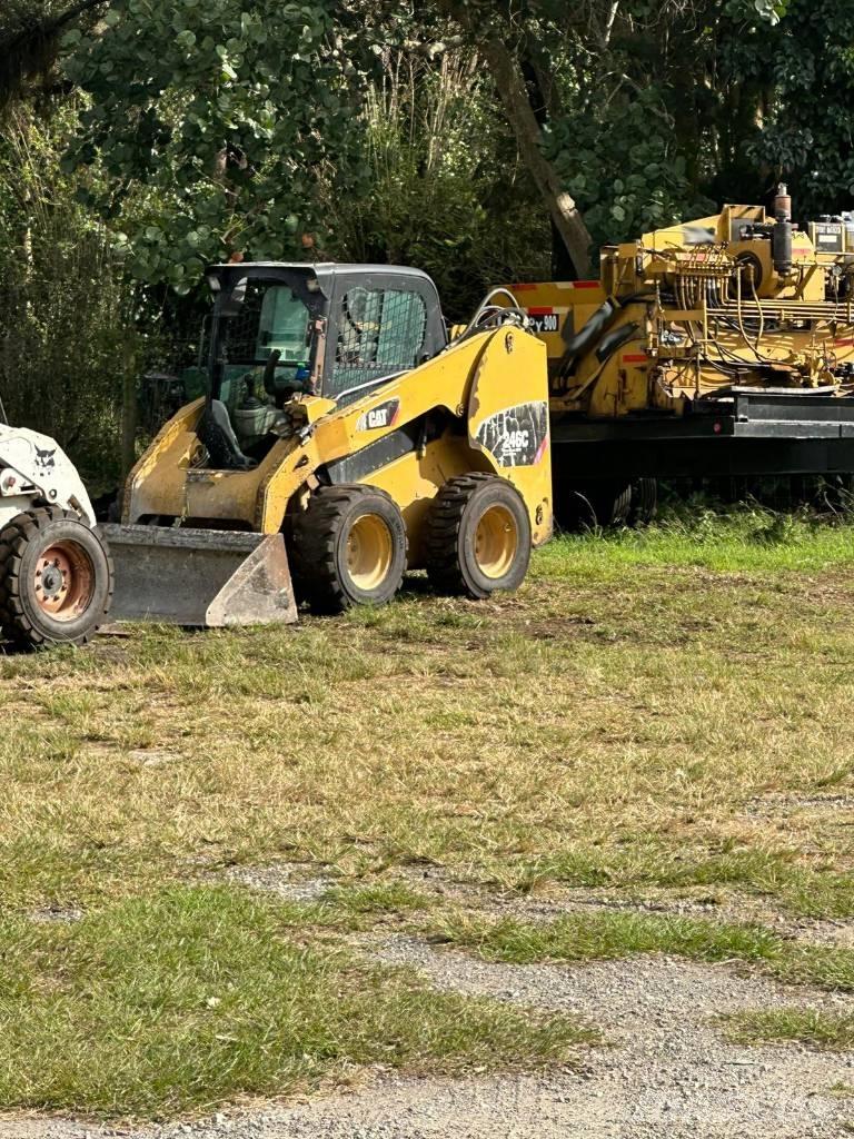 CAT 248C Skid steer mini nakladalci