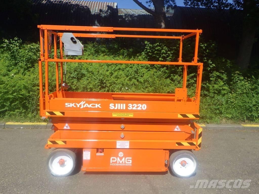 SkyJack SJ3220 Škarjaste dvižne ploščadi