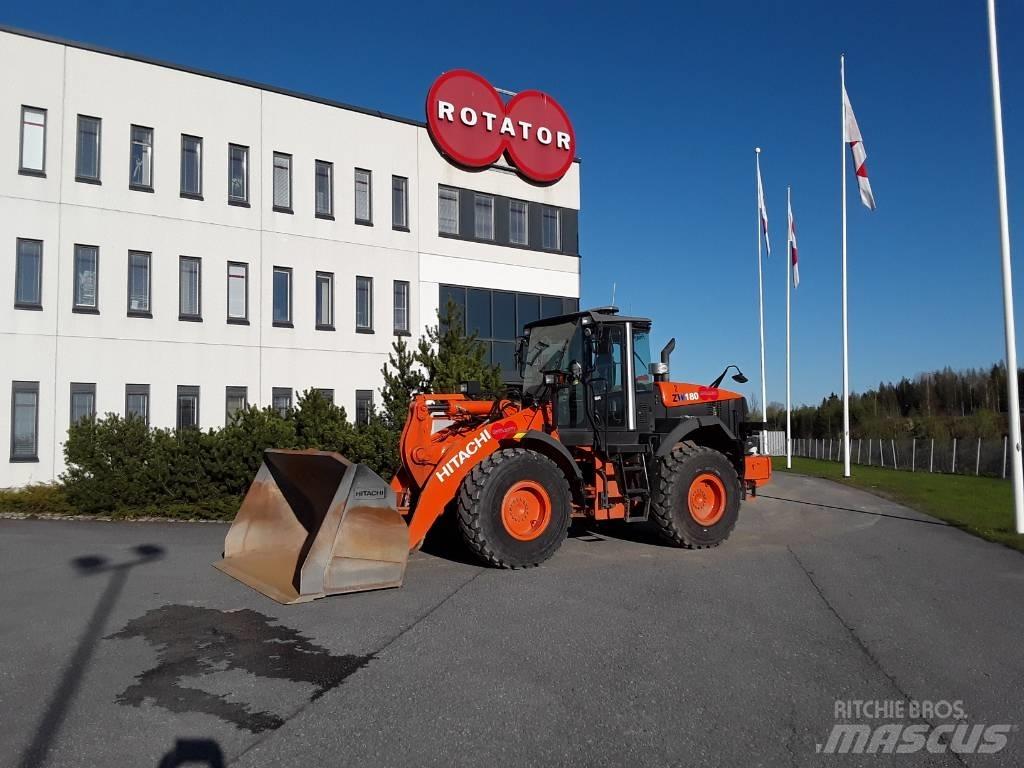 Hitachi ZW180-6 Kolesni nakladalci