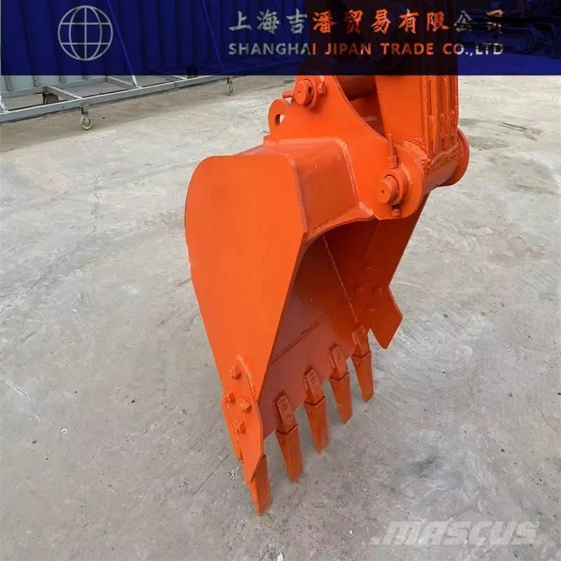 Doosan DH 80 Bagri goseničarji