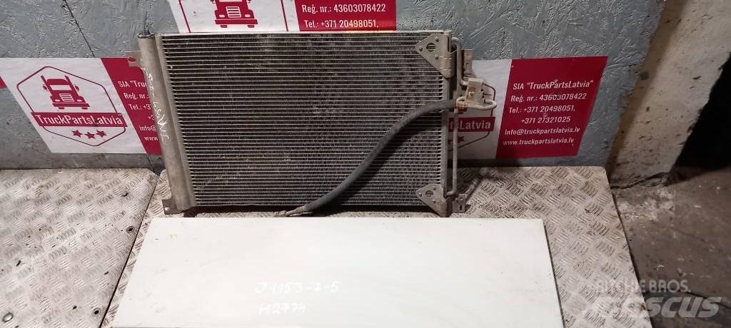 Iveco Stralis.    H2774 Radiatorji