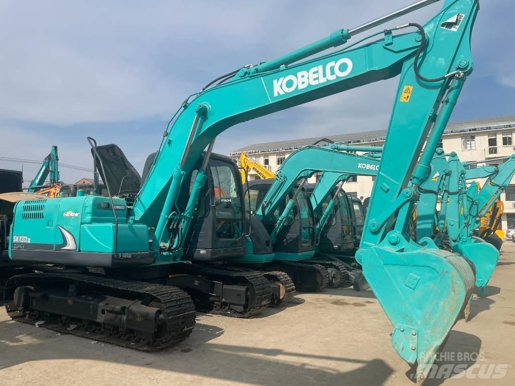 Kobelco SK 130 Bagri goseničarji