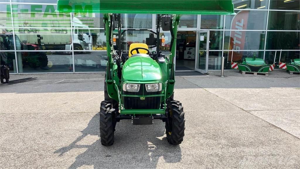 John Deere 3025E Traktorji