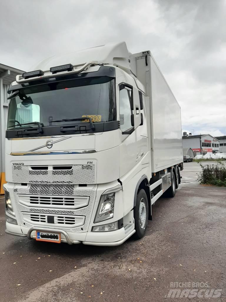 Volvo FH 13 Tovornjaki hladilniki