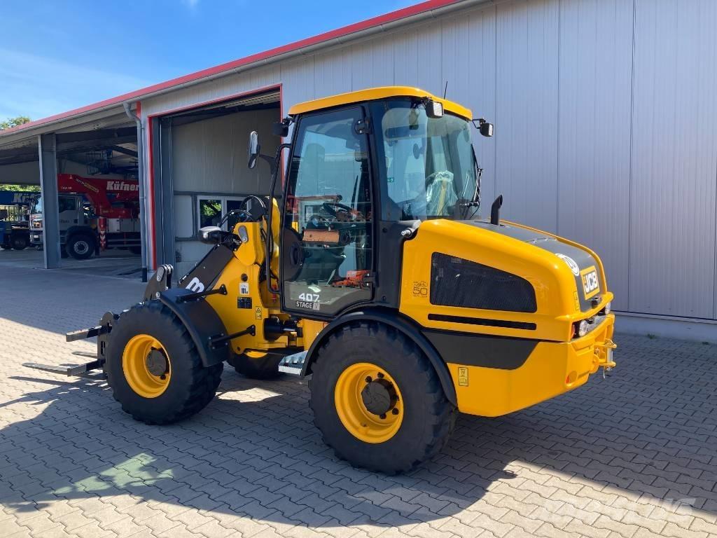JCB 407 Kolesni nakladalci