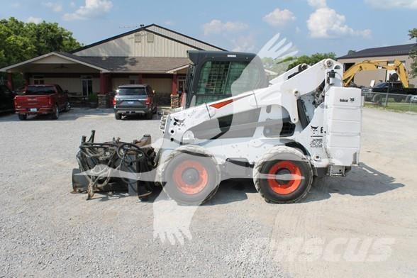 Bobcat A770 Skid steer mini nakladalci
