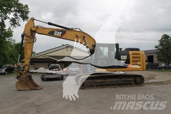 CAT 323FL Bagri goseničarji
