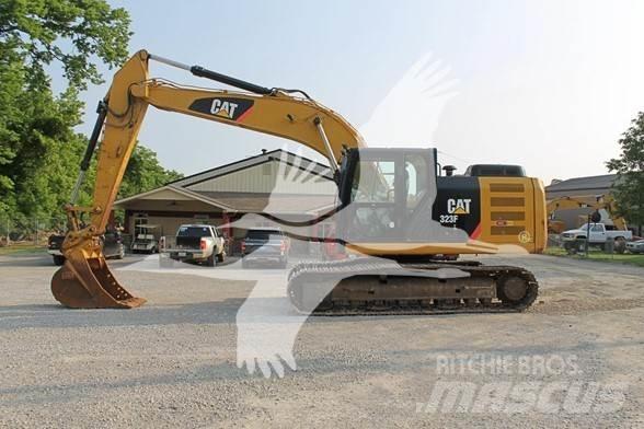 CAT 323FL Bagri goseničarji