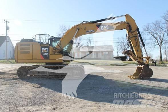 CAT 323FL Bagri goseničarji