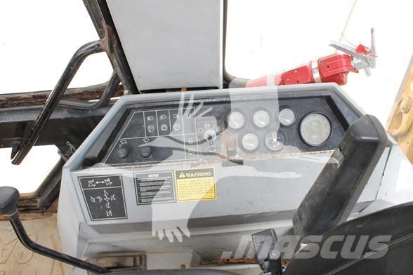 CAT 416B Rovokopači