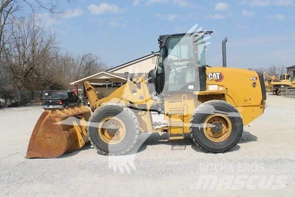CAT 914 Kolesni nakladalci