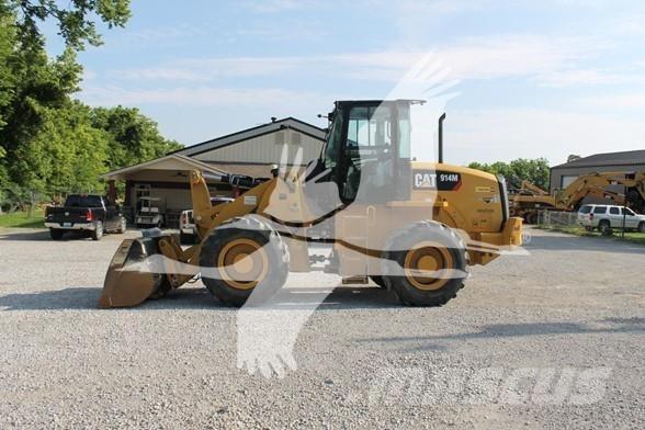 CAT 914M Kolesni nakladalci