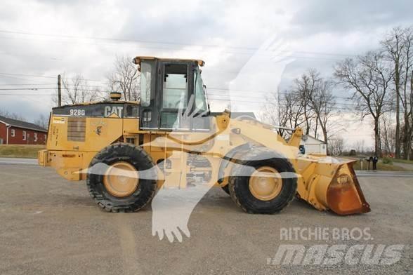 CAT 928G Kolesni nakladalci