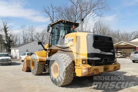 CAT 950M Kolesni nakladalci