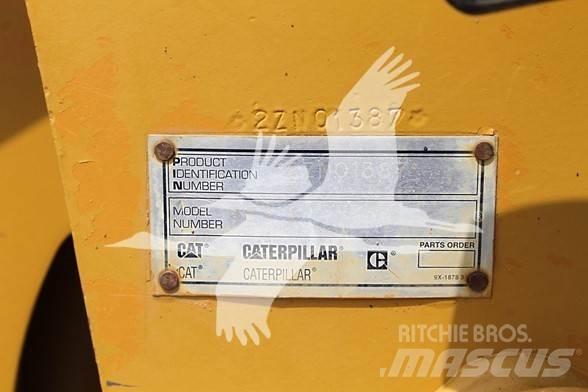 CAT 953C Nakladalci goseničarji