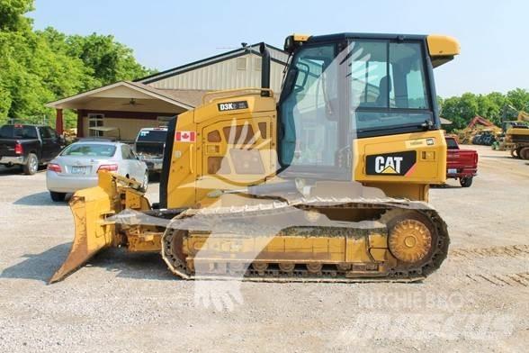 CAT D3K2 XL Buldožerji goseničarji