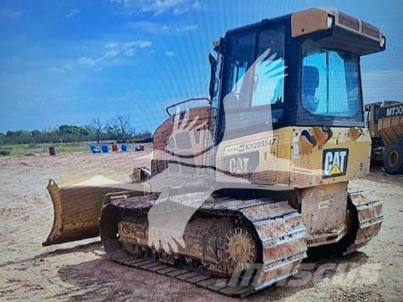 CAT D5K2 LGP Buldožerji goseničarji
