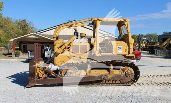 CAT D6D Buldožerji goseničarji