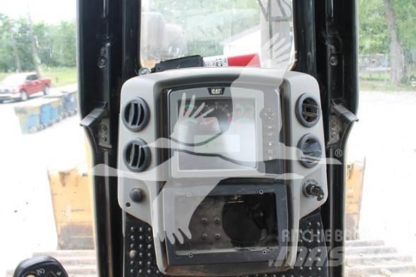 CAT D6T LGP Buldožerji goseničarji