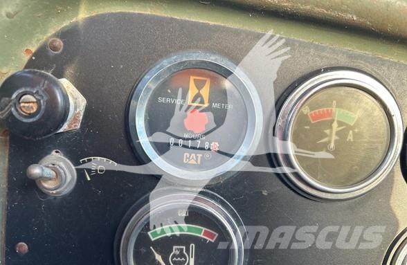 CAT D7G Buldožerji goseničarji