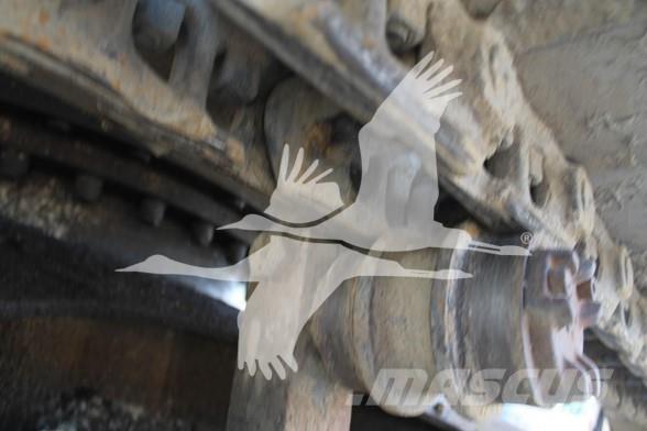 CAT E110B Bagri goseničarji