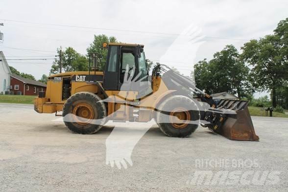 CAT IT62G Kolesni nakladalci