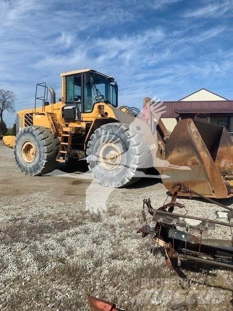 Volvo L220F Kolesni nakladalci