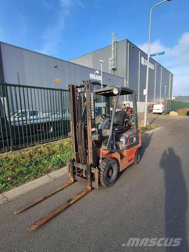 Nissan pd01a15po Plinski viličarji