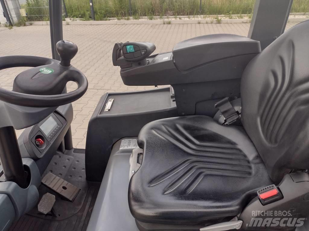 Jungheinrich EFG 213 Električni viličarji