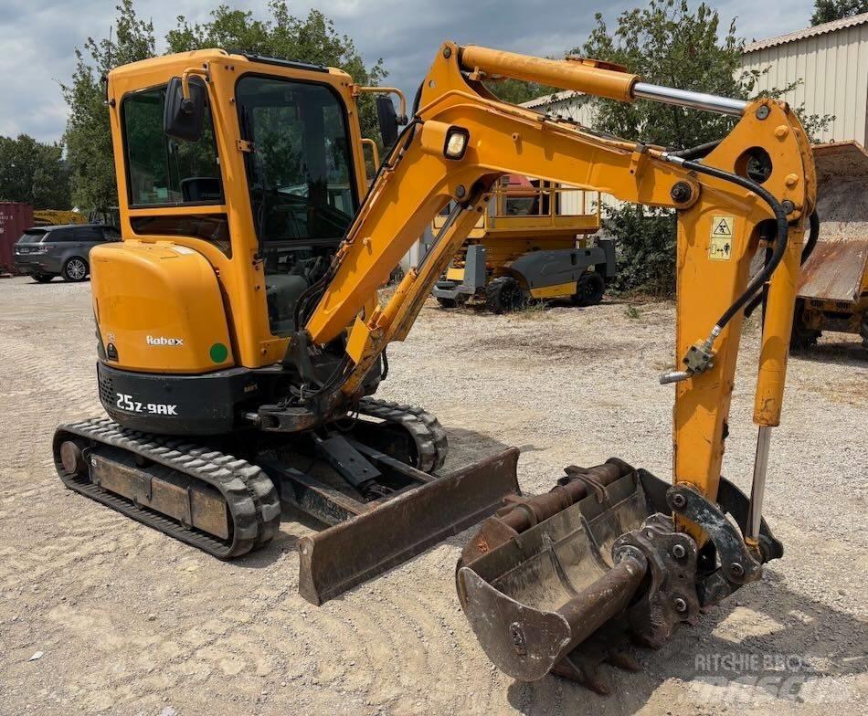 Hyundai R25Z-9 AK Mini bagri <7t
