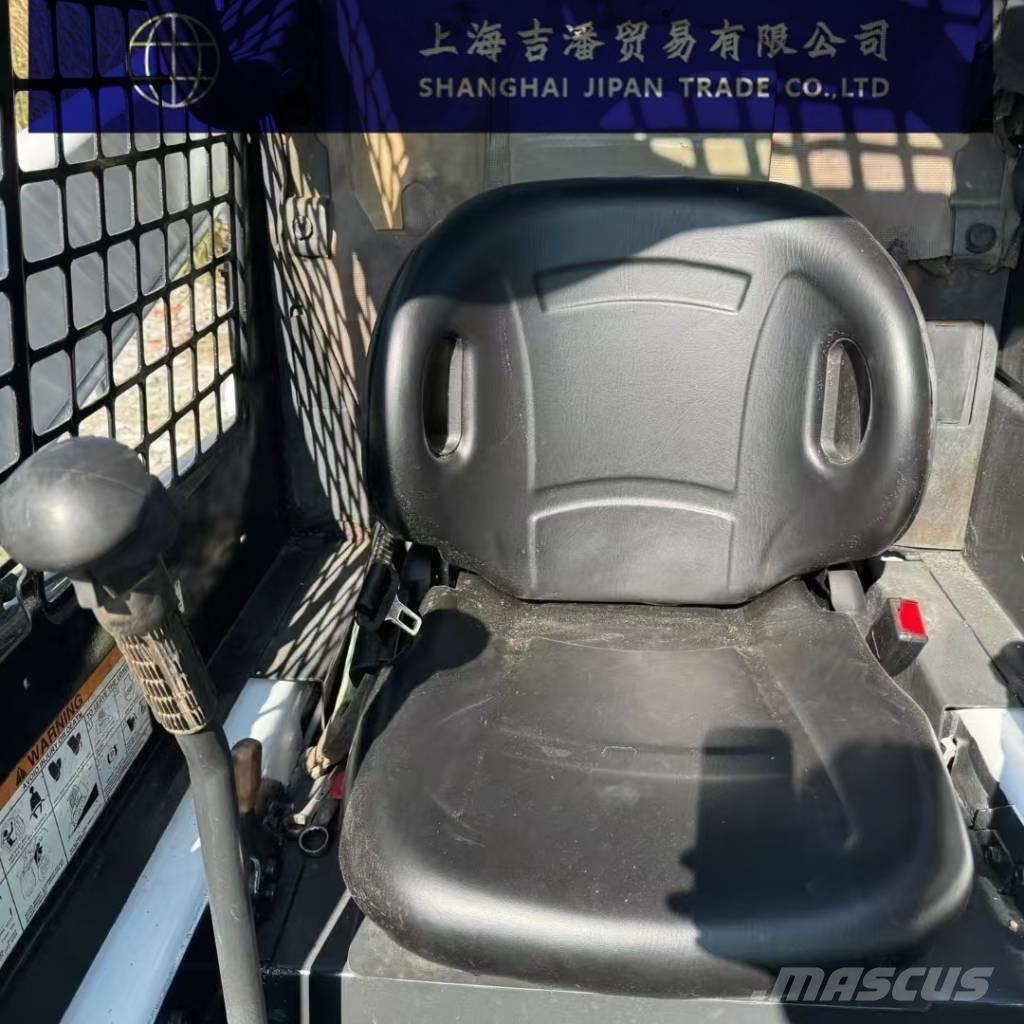 Bobcat S 130 Skid steer mini nakladalci