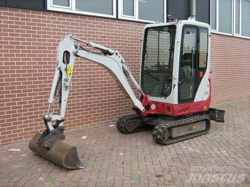 Takeuchi TB216 Mini bagri <7t
