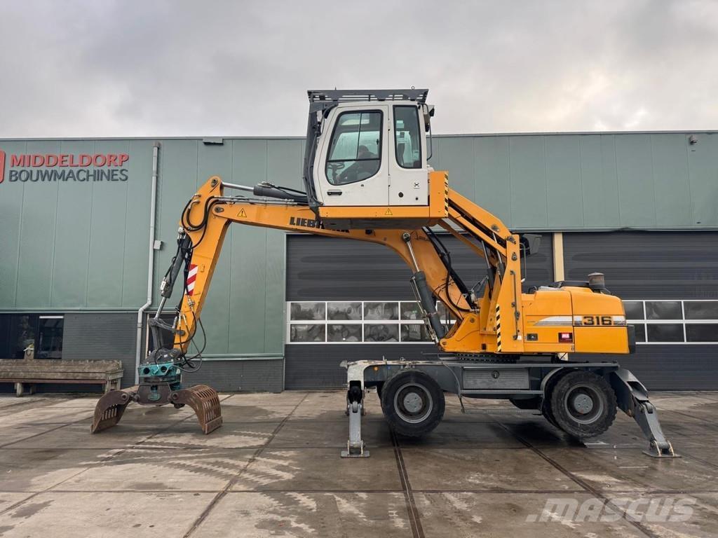 Liebherr A 316 Bagri za prekladanje primarnih/sekundarnih surovin