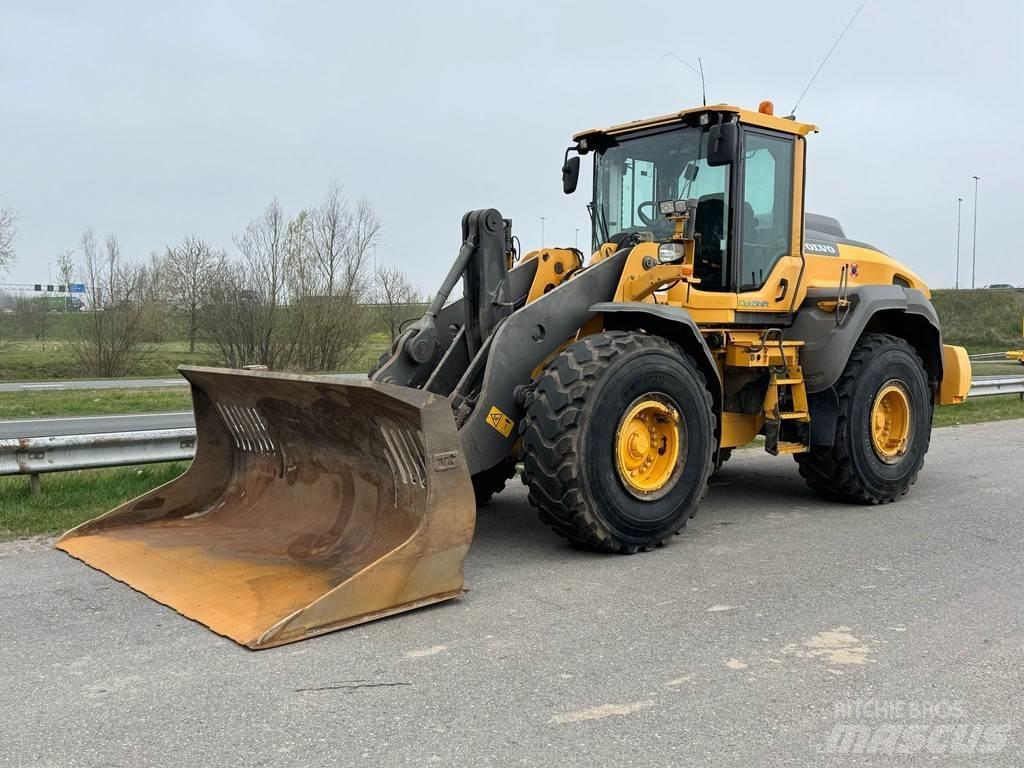 Volvo L110H Kolesni nakladalci