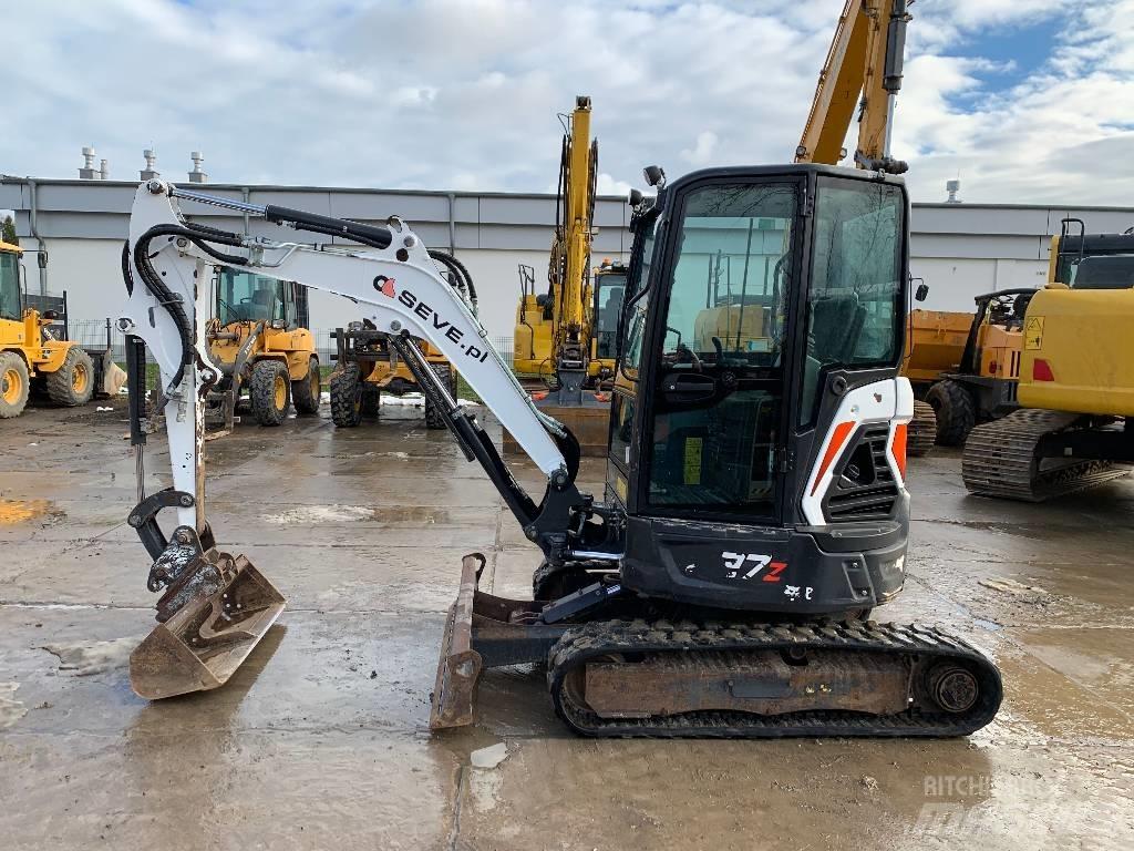 Bobcat E 27 Z Mini bagri <7t
