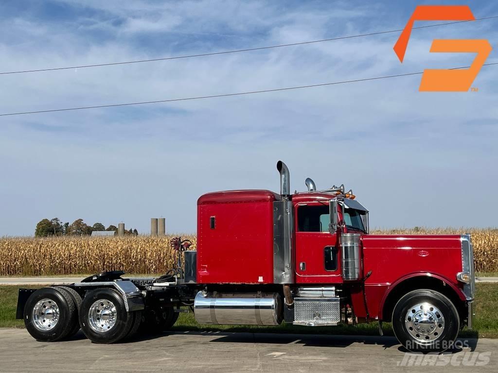 Peterbilt 389 Vlačilci
