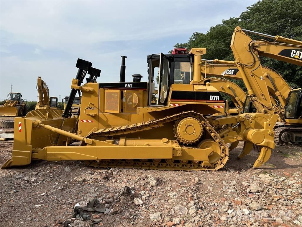 CAT D 7 R Buldožerji goseničarji