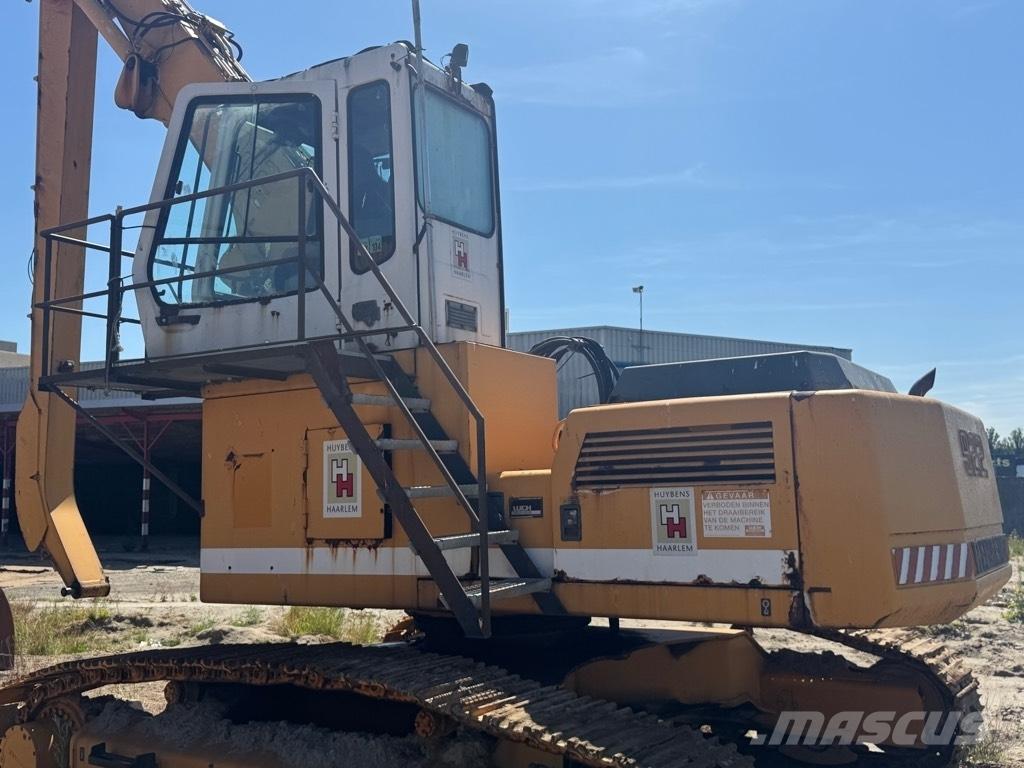 Liebherr 922 Bagri za prekladanje primarnih/sekundarnih surovin